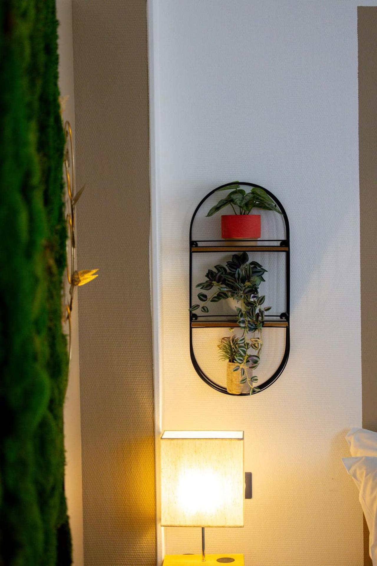 Le Lucien Eco-Appart'Hotel - Angouleme - Centre - Wifi - Parking Prive - Classe 4 Etoiles Bagian luar foto